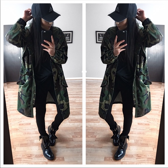 Jackets & Blazers - Long hooded camo utility jacket